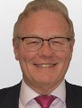 Knee Surgeon Duncan Learminth